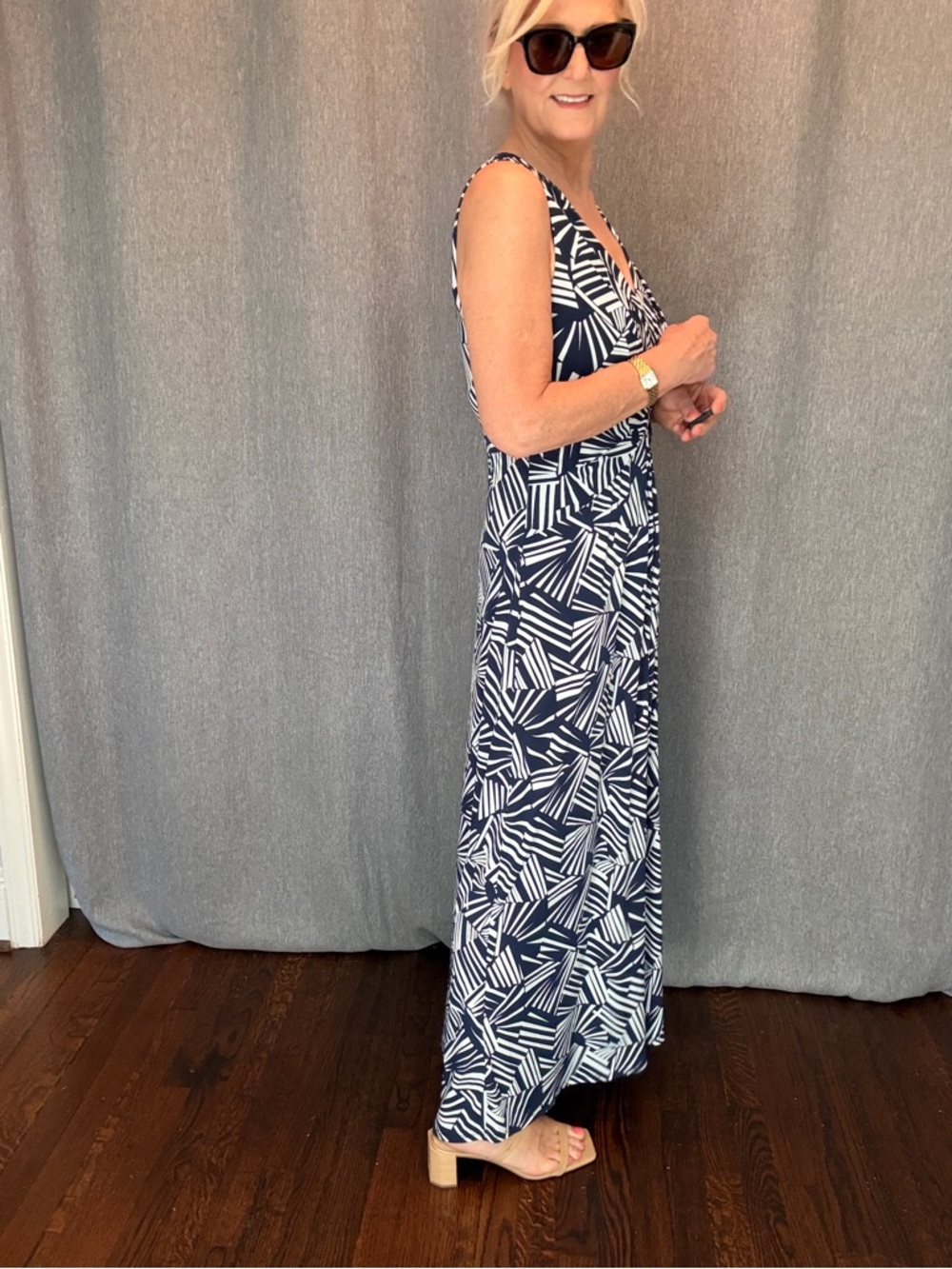Jessica Howard Navy & White v neck Geometric Maxi Dress size 12 - Picture 4 of 6